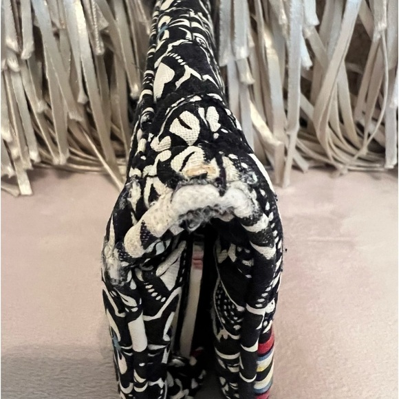 VERA BRADLEY Barcelona One For The Money Wallet Black White Red Quilted Vintage - Picture 7 of 8